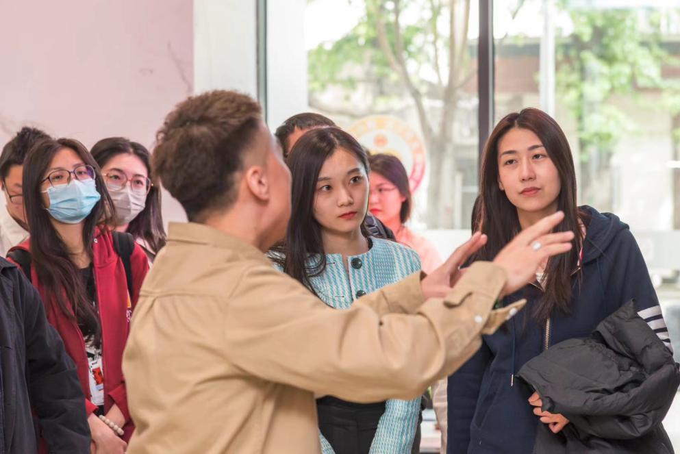 627cf371d28e8573ae48ea6dbc1e44a